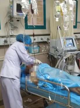 5.20两女孩表白同一男生 相遇后双双抽搐送医抢救