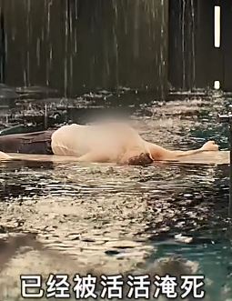 电影《王牌特工》解说：王牌特工对顶级女杀手上演暴力美学打斗！