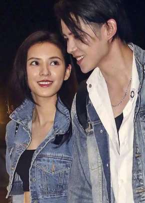 张予曦发微博承认与陈柏融分手