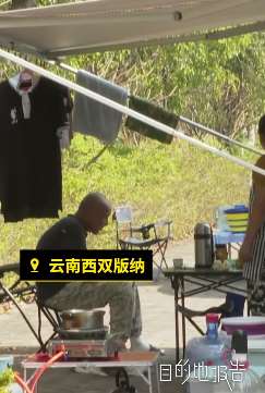 北方游客开房车到西双版纳过年