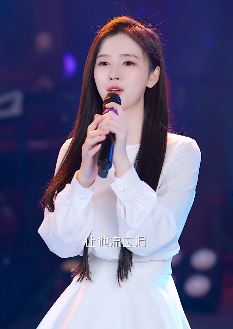 抖音网红歌手「麦兜兜」cover歌曲《当我娶过她》 网友：好动听，人靓歌甜！