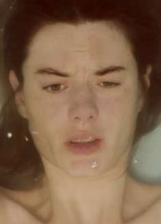 胆小者看的恐怖电影：9分钟带你看完法国恐怖电影《深宅》