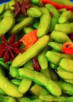 盐水毛豆怎么做最好吃？教你正宗家庭做法，香辣美味