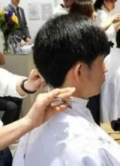 不是迷信，剪发时切记不要说这3句话，别不当回事，抓紧提醒家人