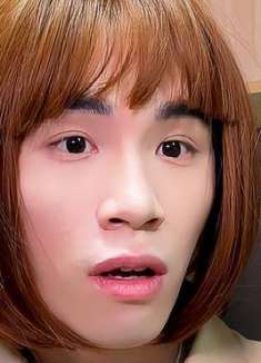 英英：你们两个得请我吃饭