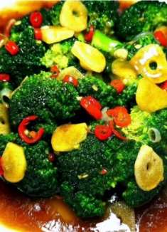 西兰花别在炒着吃了，这样做翠绿爽口，健康营养，0厨艺轻松学会