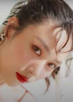 美妆教程：「鱿鱼游戏」郑浩妍小复古清冷仿妆