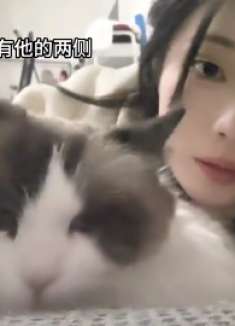 啊谁会拒绝贴冬膘的女孩子啊.