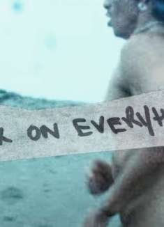 复古摇滚 MV，演绎顶级松弛感 City Walk