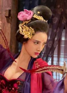 时隔2年再霸热播榜，国产古装悬疑佳作《唐朝诡事录之西行》