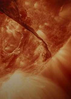 IMAX 纪录片： Brad Pitt 解说「时间之旅」