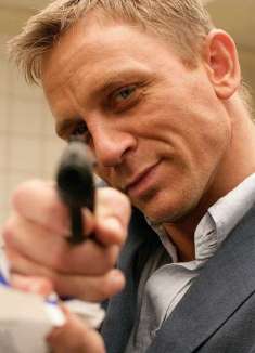 极致踩点：回顾 007 系列高光时刻