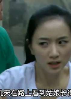 美女被混混调戏殴打 哪料美女哥哥是特种兵 这下混混可惨了