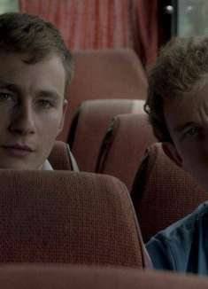 获奖喜剧短片：冷漠的「红灯」