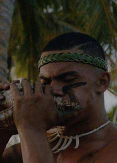 在太平洋的「神圣中心」，体验土著风情