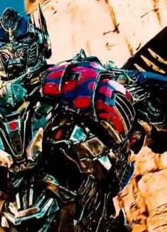 擎天柱炫酷变身出场，真不错啊