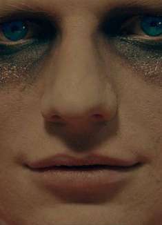 Ed Sheeran 正式回归，化身坏习惯的吸血鬼