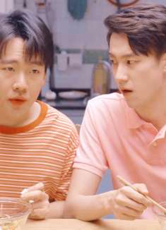 妥妥的“小两口”吧！晏紫东日常被郭麒麟拿捏，笑岔气了