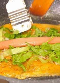 想吃烤冷面不用买，自己在家就能做，方法简单，比买的还好吃