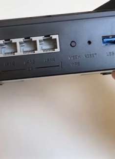 怪不得路由器背面有个USB接口，原来作用这么大，不用真的太可惜