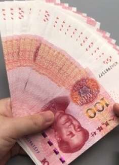 家里有现金的要留意，教你4个藏钱好地方，小偷发现也不会拿