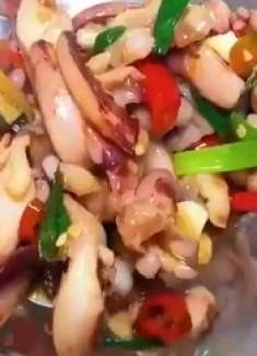 香辣八爪鱼这样做真的太好吃了，大家也快去试试吧