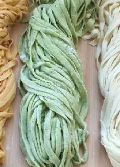 吃了30年的面条,还是这种蔬菜面条好吃,纯手工