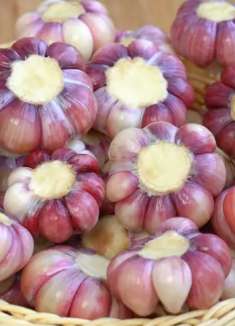 美食分享:糖醋蒜的正宗做法,配方比例告诉你,倍儿脆