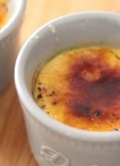 不用烤箱也能做焦糖布丁了，快点学起来吧！