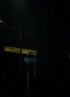 柠檬树下你和我，墓地背景复古风音乐