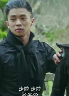 偷芯攻略：男子伤都快好了援兵才到，男子跟女孩说了什么