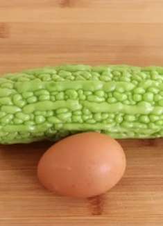 苦瓜新吃法，加1个鸡蛋，简单一做，香而不苦，好吃营养超解馋