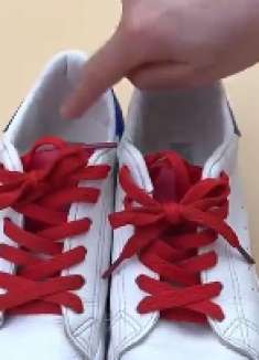 花露水滴在手机上，实在太实用了，有手机的人都能用到，太棒了！