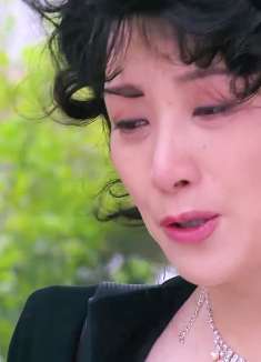 母亲找了三十年儿子没想到竟在自己身边