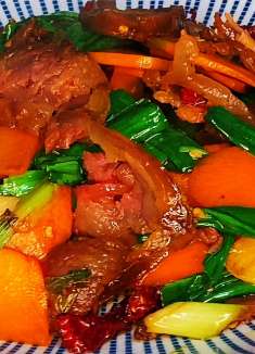 胡萝卜最解馋的做法，逢年过节都会做，鲜香开胃又营养，太香了