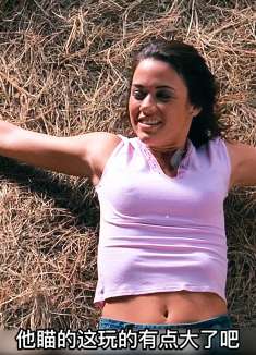 女孩误入食人村庄，直接被五马分尸摆上餐桌，惊悚片！