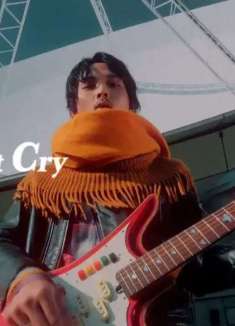 纯爱中二病，复古摇滚 MV「男孩别哭」