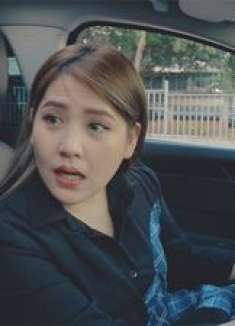 男子代驾遇上个不正经的姑娘，一个敢说一个敢问，太有趣了