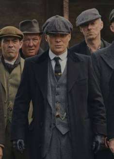 热血英剧「浴血黑帮」，是伯明翰天空的雾