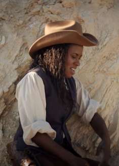 奇幻短片：两颗子弹，三个坏蛋