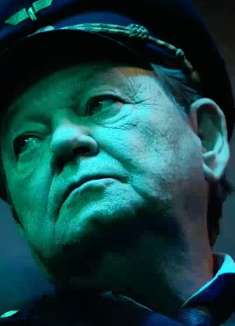 最后一节车厢：男子装作列车长，竟只是为了自杀？