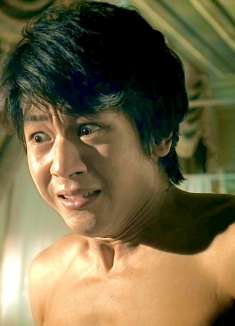 男人应聘做守灵人，竟没想到被鬼新娘的美貌深深吸引