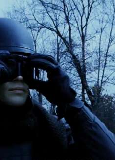 纳粹为了扭转战局，试图打开地狱之门击败盟军《地狱男爵》