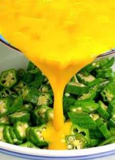 秋葵里打4个鸡蛋，没想到这么好吃，我家一周吃5次，营养又美味