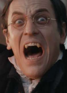 用「吸血鬼」的一天打开丹麦公益广告