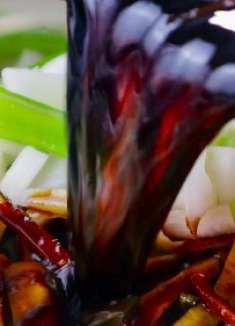 把白萝卜用酱油泡一泡，教你意想不到做法，做一次能吃一冬天