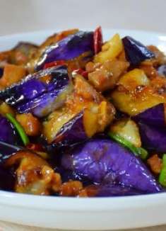 红烧茄子好吃有诀窍，试试这个特色吃法，酱香入味真下饭