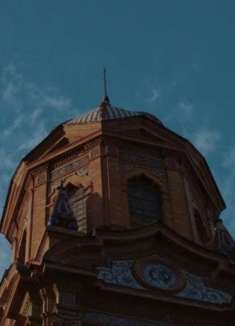 西班牙艳阳下，复古小城的治愈色彩