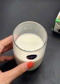 睡前喝牛奶到底好不好？好多人还不清楚，抓紧转告身边人，都学学