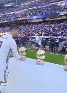 永不停歇的追梦脚步：C罗40岁夺冠落泪感动世界